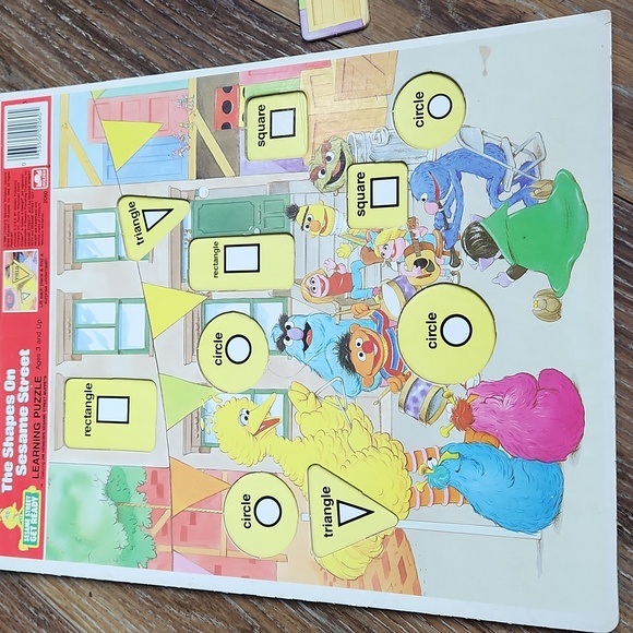 Vintage Sesame Street Shapes Learning Puzzle - Picture 9 of 11